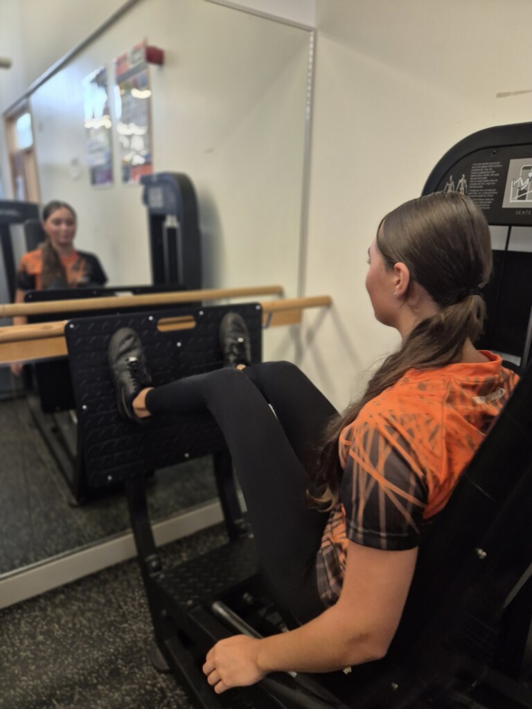 Students working-out-at-tor-bridge