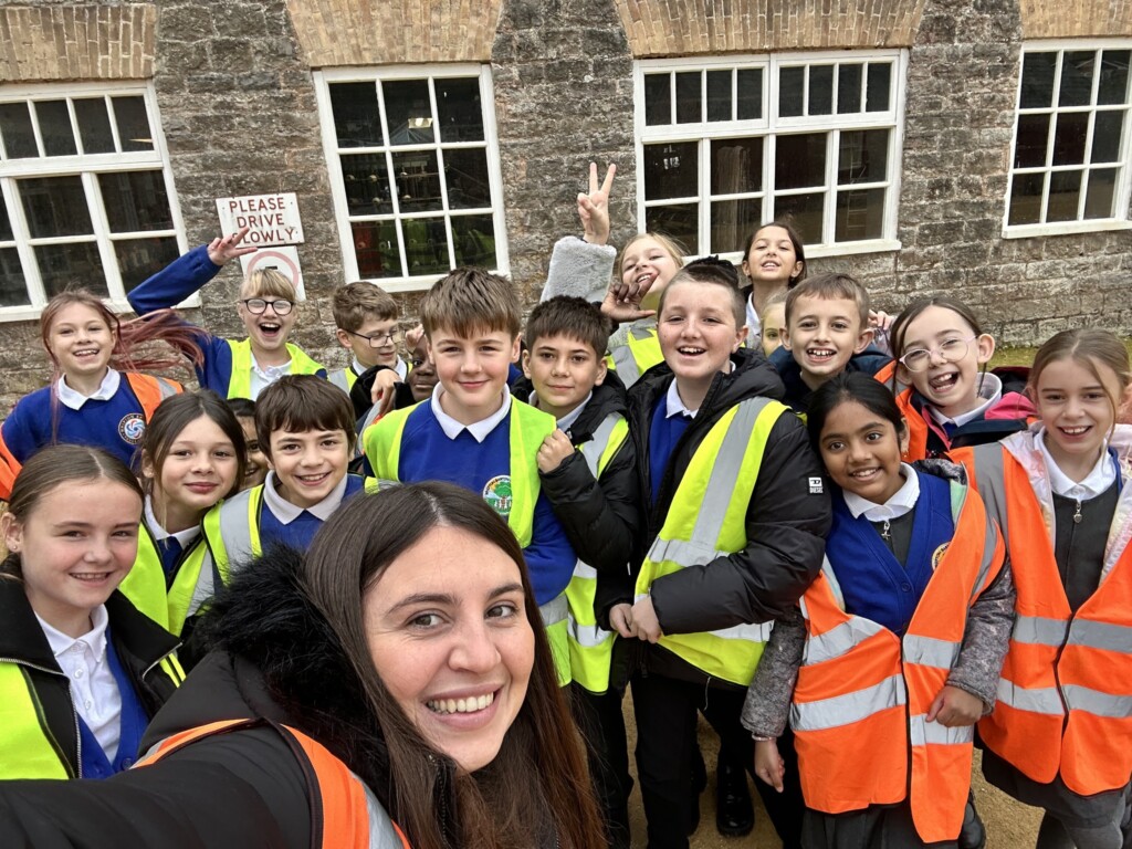 Exwick Pupils at the cold harbour mill trip