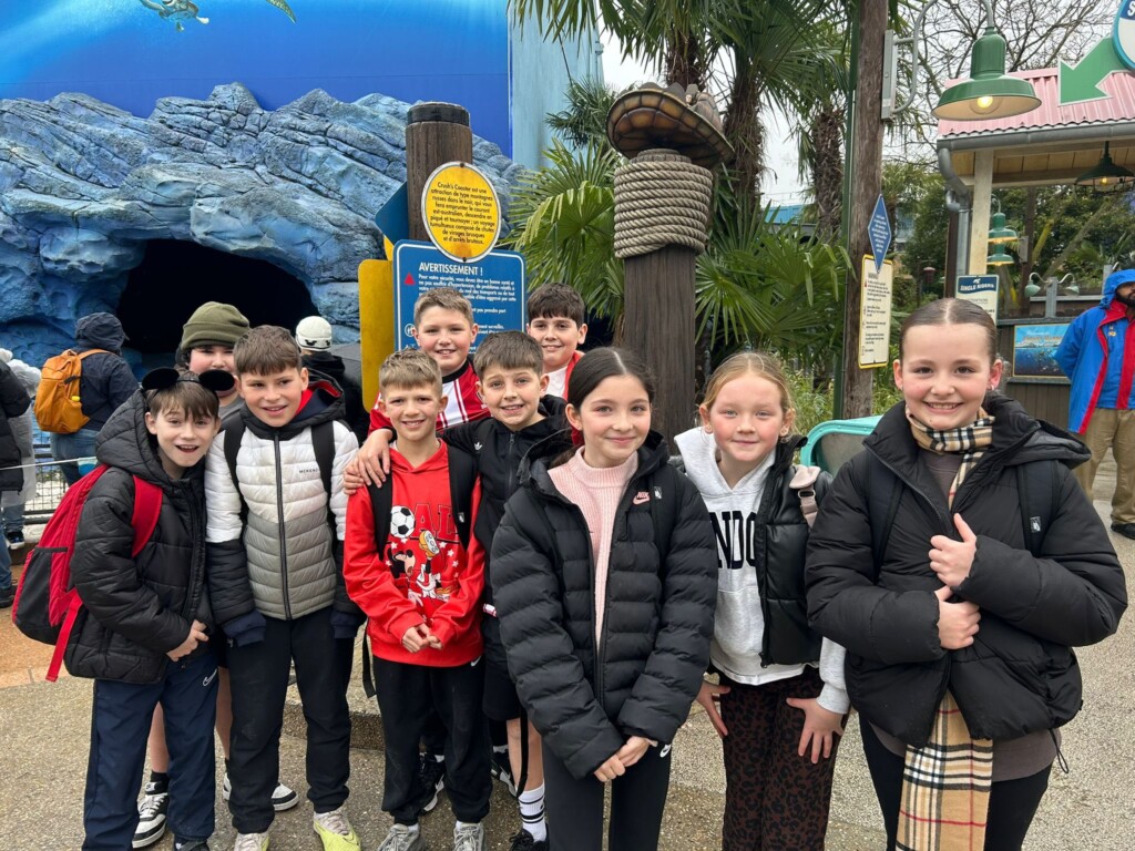 exwick heights pupils at disneyland paris