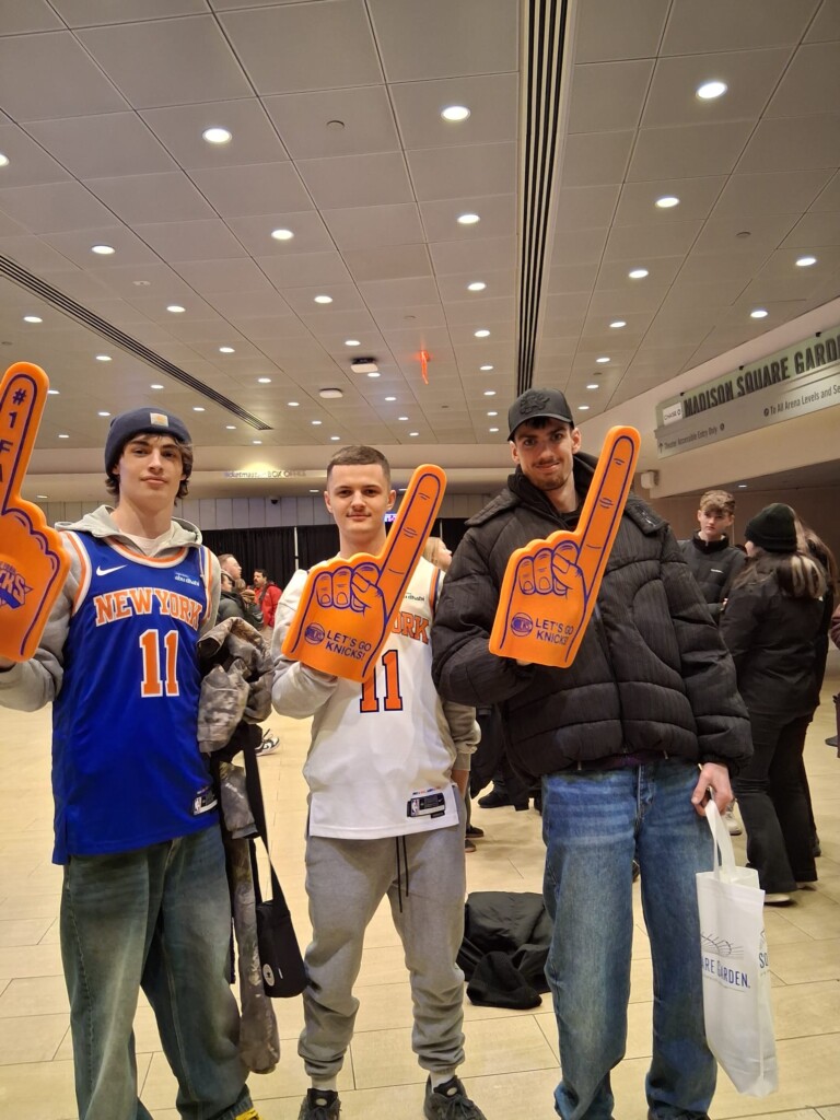 students-at-madison-square-garden-to-watch-the-new-york-knicks-in-action